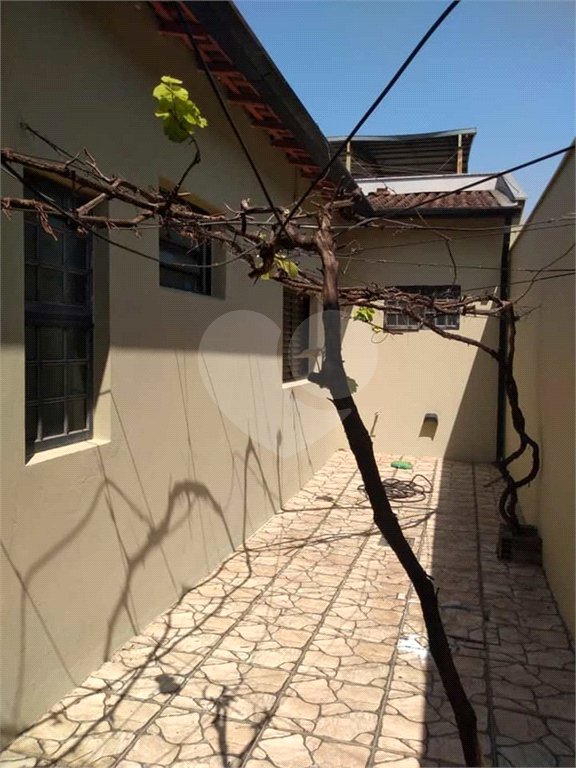 Casa com salão comercial para venda no Jardim Cruzeiro do Sul