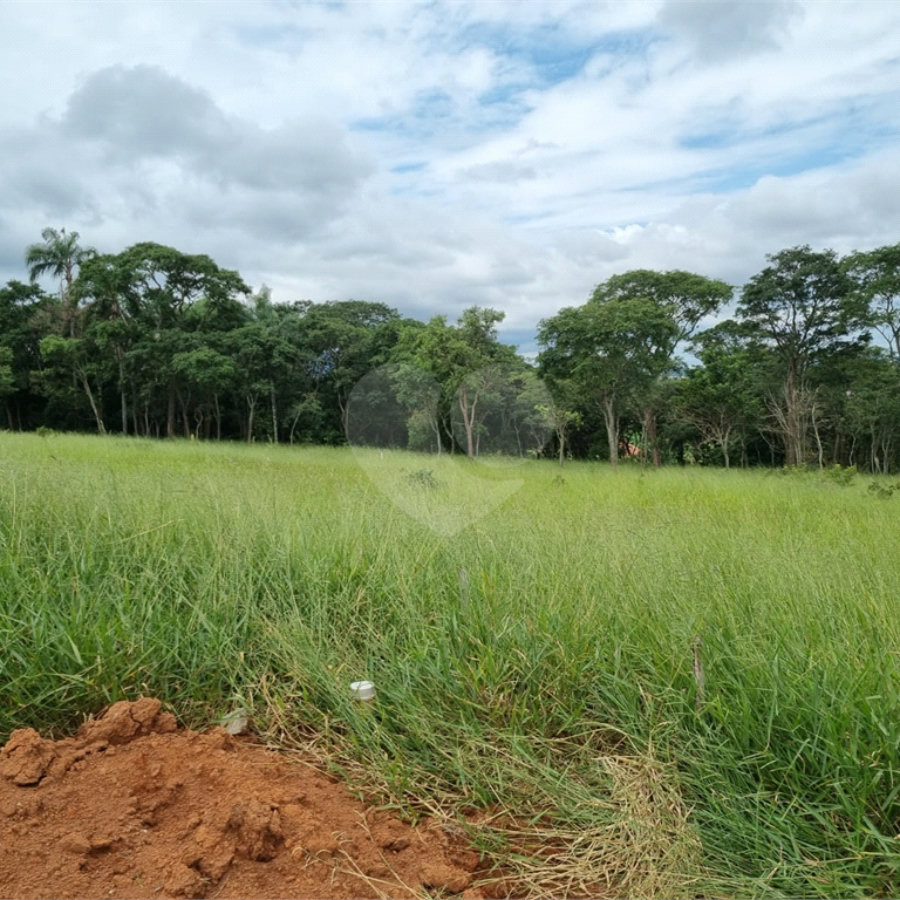 Terreno a Venda em Atibaia no Condomínio Elementum