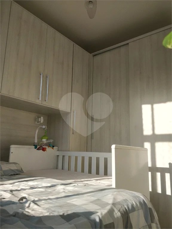 Apartamento e Sala Comercial no centro de São Paulo.