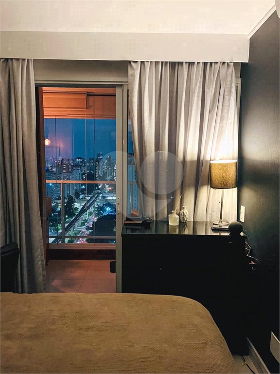 Apartamento porteira fechada com vista para a Ponte Estaiada no Campo Belo