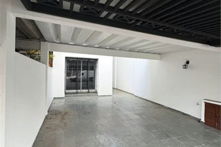 Sobrado à venda com 4 quartos, sendo 1 suíte,  em Vila Sônia, São Paulo, SP