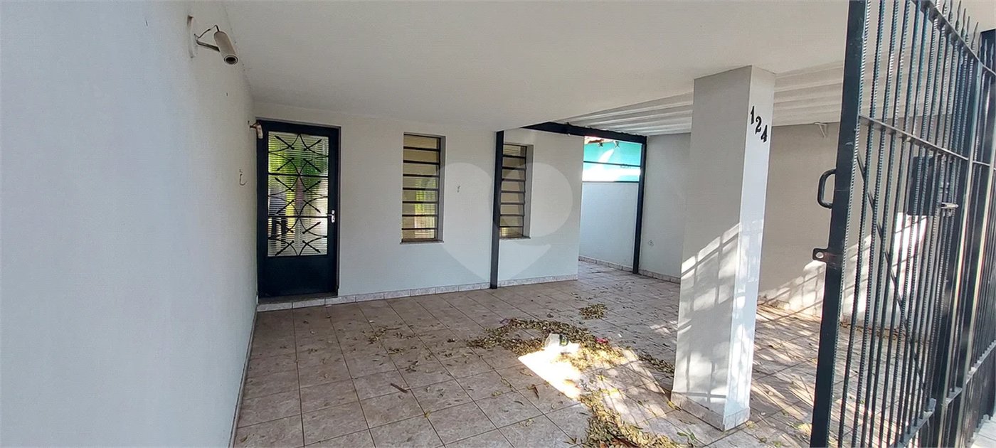 Casa à venda com 3 quartos, sendo 1 suíte, em Vila Belém, Piracicaba, SP