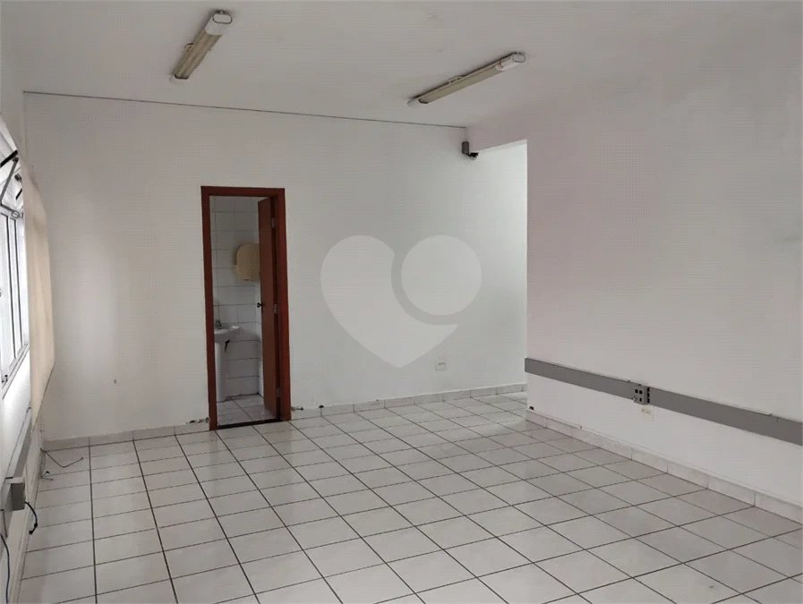 Excelente sala comercial na zona Sul