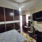 Casa com 300m² , 4 dormitórios , sendo 2 suítes , 5 vagas , à venda no bairro Curuçá , em Santo André.
