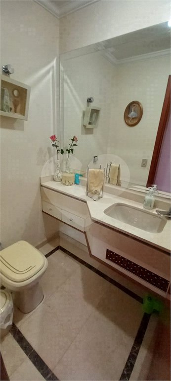 Apartamento à Venda em Mirandópolis com 4 Dormitórios, 2 Suítes e 4 Vagas