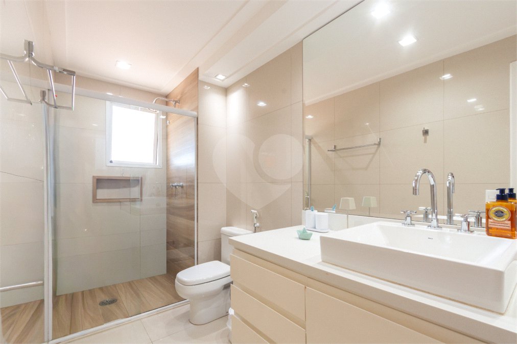 Apartamento à venda com 4 quartos, sendo 2 suítes, em Brooklin, São Paulo, SP