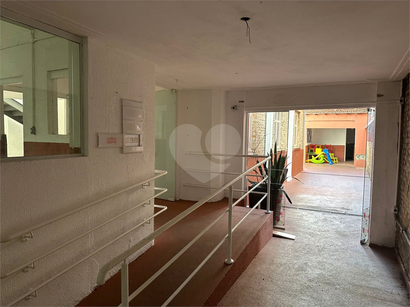 Excelente Casa Térrea Comercial em Região Nobre !!!