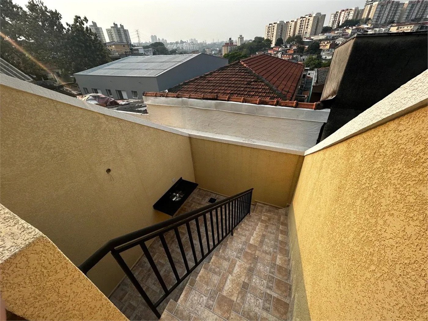 Sobrado à venda com 3 quartos, sendo 1 suíte,  em Butantã, São Paulo, SP