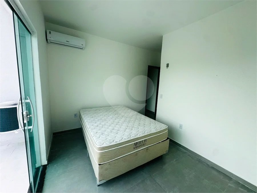 Casa para venda e locação anual com 3 quartos independente em São José em Búzios