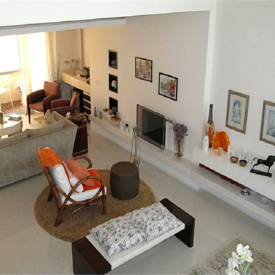 COBERTURA 394m² - 4 suítes com ar condicionado – 6 vagas livres mais depósito
