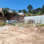 Terreno em Atibaia com 681 metros, pronto para construir, excelente localização, aceita financiamento