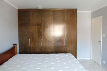 Excelente Sobrado na Saúde - 5 Quartos/2 Suítes/2 Vagas na garagem