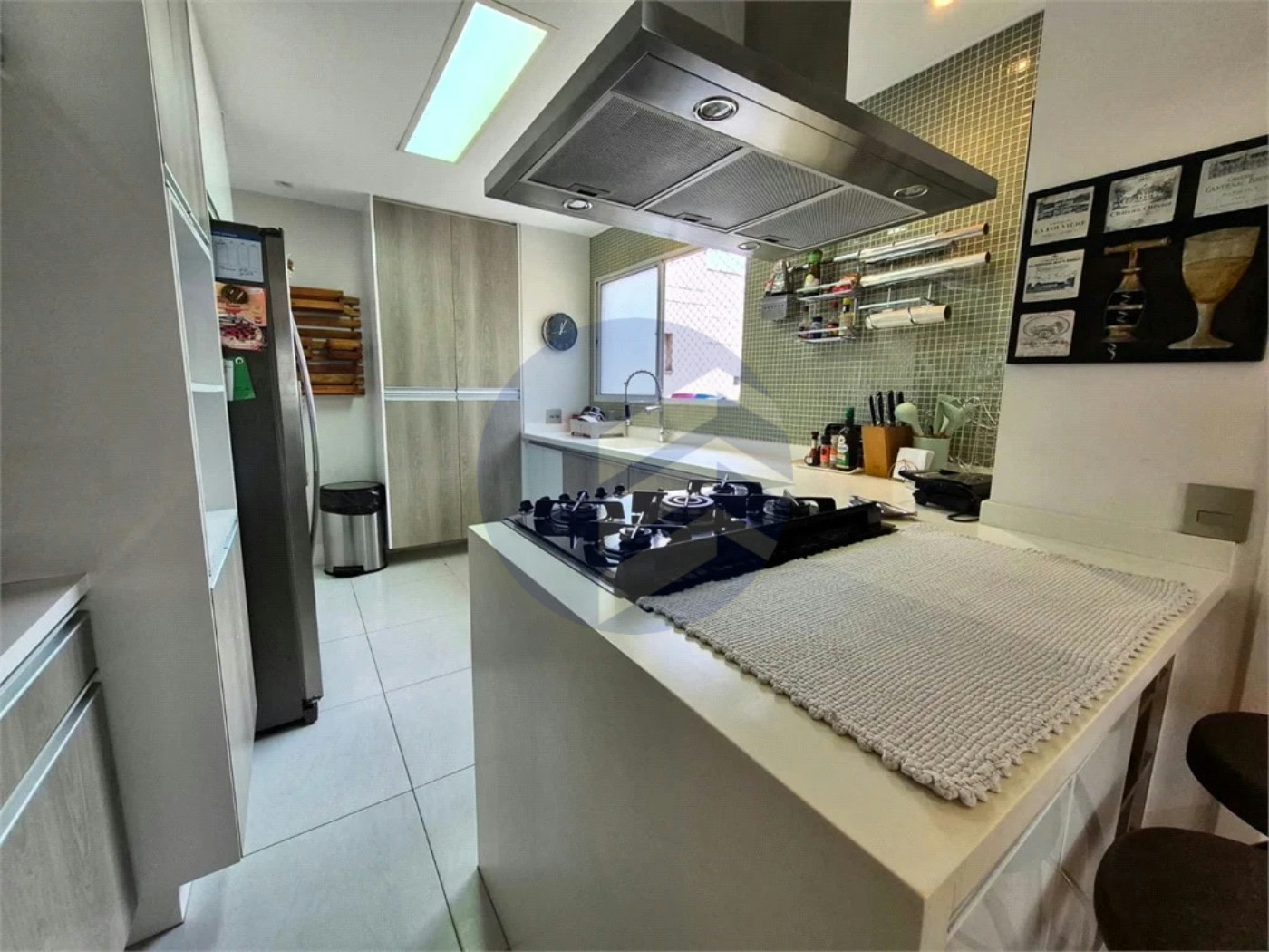 Apartamento à venda com 3 quartos, sendo 3 suítes, em Lar São Paulo, São Paulo - SP