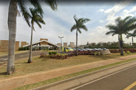 Casa em Construção no Condomínio de alto padrão Dahma III