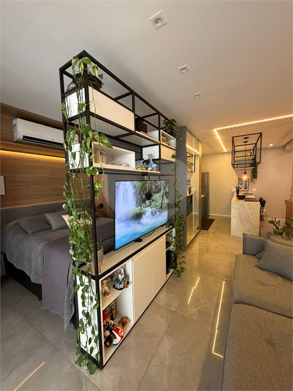 Pronto para Morar Apartamento 1 Dormitório à venda de 47m² com 1 vaga na garagem Condomínio Landing Campo Belo Aceita e estuda Permuta.