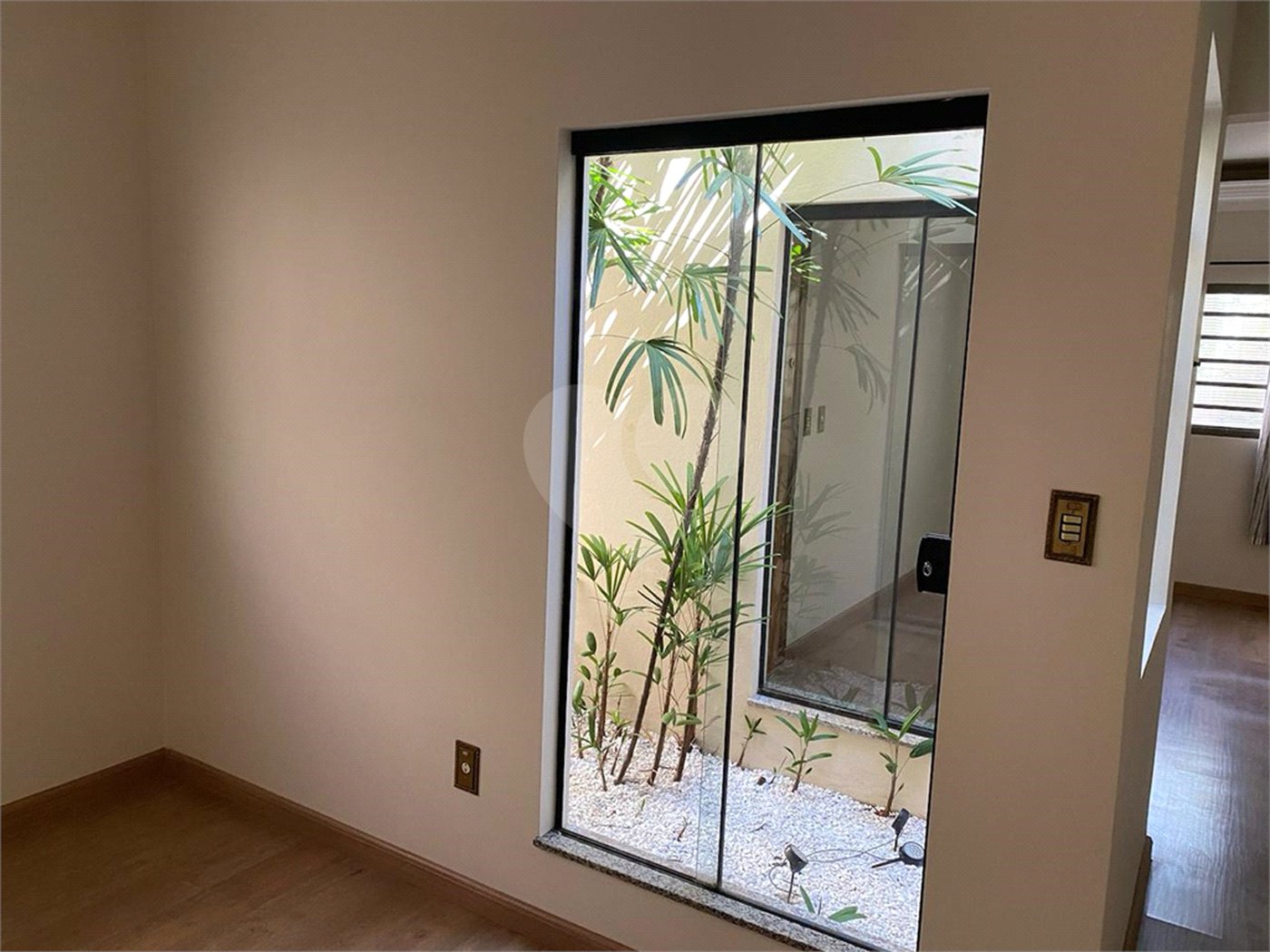 Casa térrea para venda no Planalto paraíso