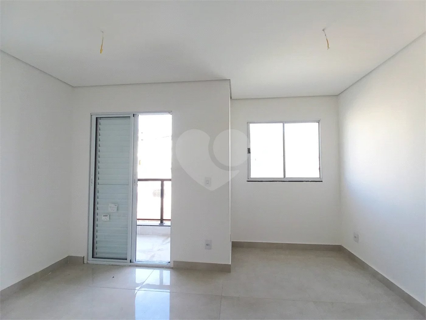 APARTAMENTO NOVO À VENDA NA VILA ISOLINA MAZZEI – 35m² COM SACADA E VAGA DE MOTO