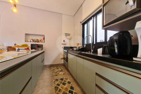 Casa com 4 dormitórios à venda, 214 m² por R$ 1.890.000 - Parque Arco Iris - Atibaia/SP