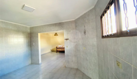 Apartamento à venda com 3 quartos, sendo 1 suíte,  no Centro, Poços de Caldas, MG