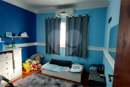 Casa à venda com 5 quartos, sendo 1 suíte, em Jardim Santa Paula, São Carlos, SP