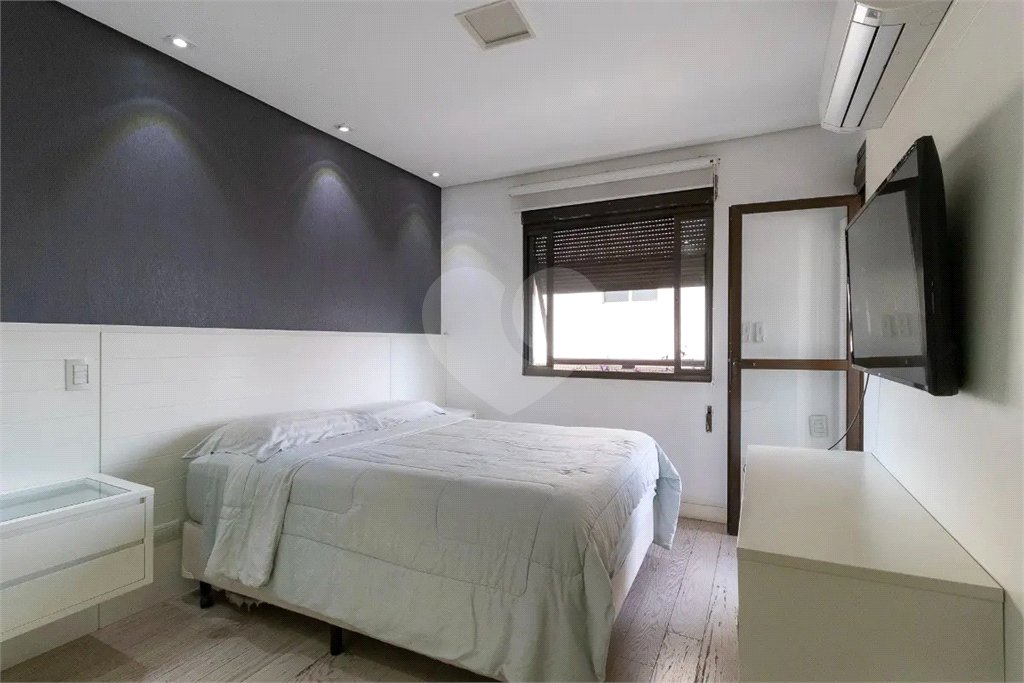 Apartamento à Venda com 260m² - Aclimação