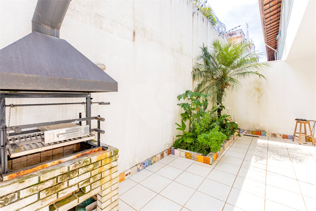 Casa no condomínio Condomínio Villa de São Paulo para venda com 2 quartos, sendo 2 suítes , 200m²