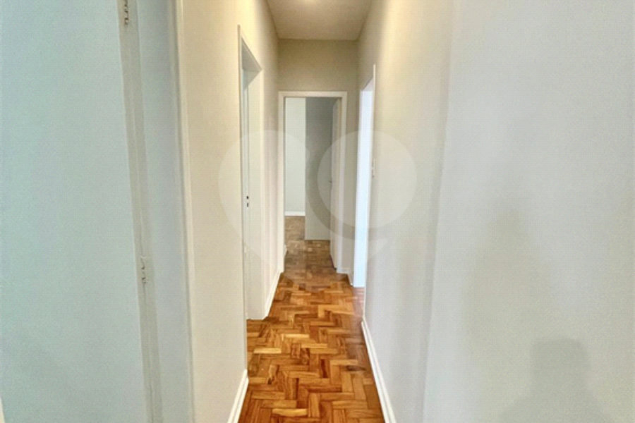 Apartamento no Jardins a passos da Oscar Freire