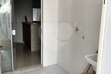 Casa Térrea à Venda em São Carlos, Santa Felícia