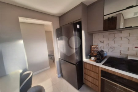 Apartamento totalmente mobiliado com 2 dormitórios, 1 vaga