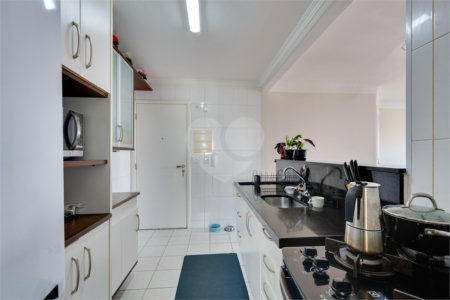 Apartamento Alto da Boa Vista em Condominio Clube