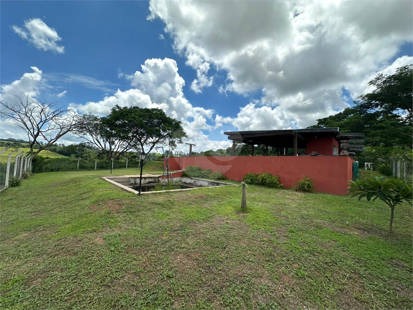 Sítio á venda - 6,6 Hectares