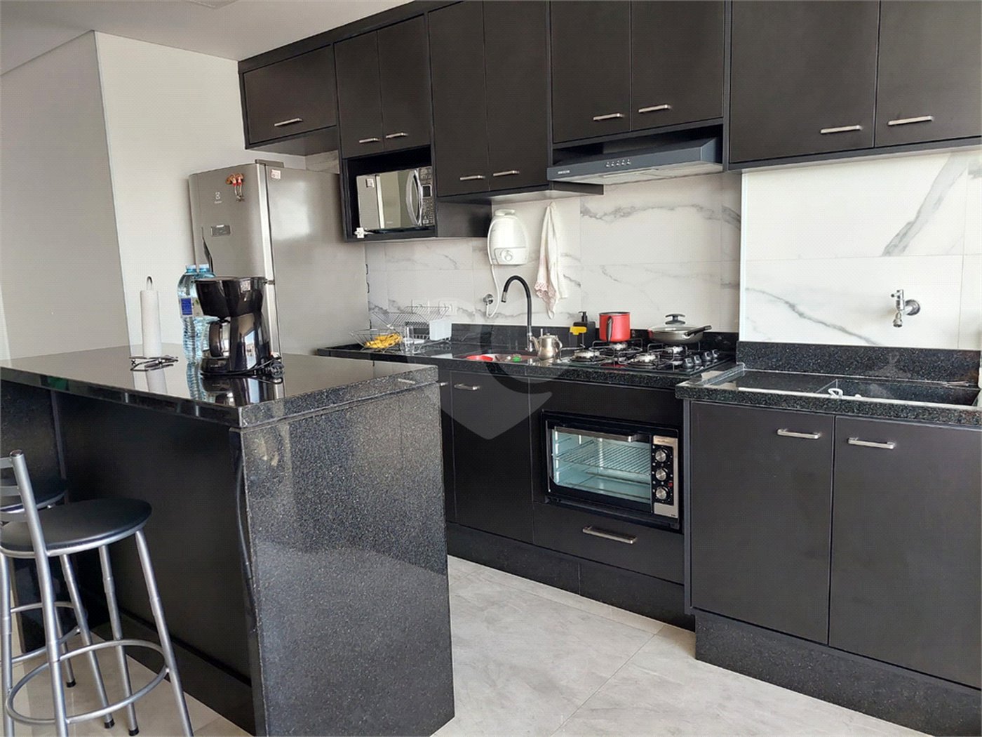 Apartamento no Brás repleto de lazer com 50 m² com 2 dormitórios e 1 vaga, Estuda Permuta