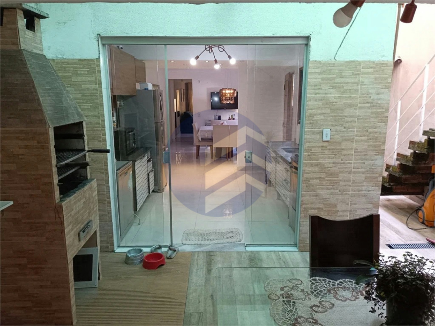Casa à venda com 3 quartos, sendo 1 suíte, em Butantã, São Paulo - SP