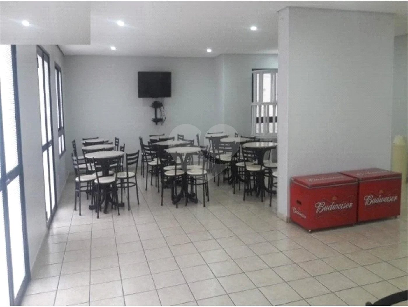 VENDA Apartamento de 55 m² | 2 dormitórios | Varanda | 1 Vaga Coberta – Bem Localizado - Mooca