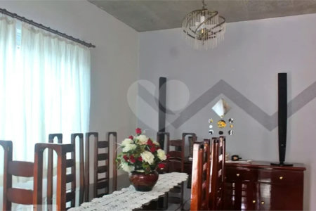 Casa com 250m² , 3 quartos, sendo 1 suíte , 3 vagas , à venda no Jd. Ana Maria - Santo André