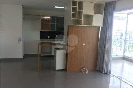 EXCELENTE APARTAMENTO PARA LOCAÇÃO NO ITAIM BIBI, 70 M2, 1 SUITE, 2 BANHEIROS, 2 VAGAS