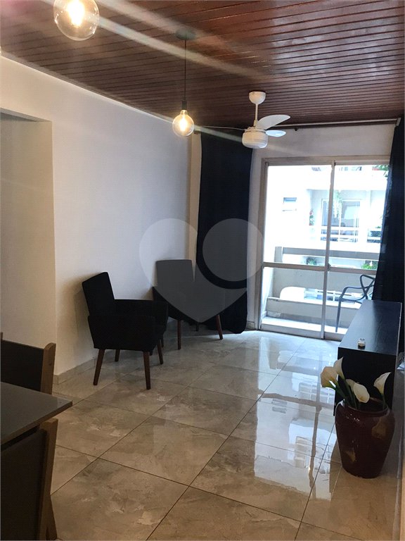 Apartamento na Consolação com 97m², 3 dormitórios, 1 vaga, próximo a Av. Paulista e estação de metrô