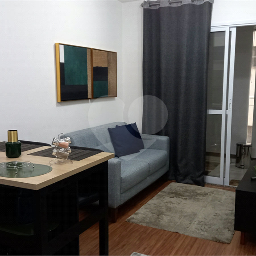 Apartamento tipo Studio com 36m na região central de São Paulo - SP.