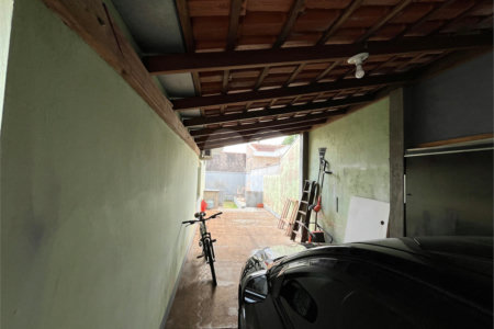 Casa a venda com 2 dormitórios na Vila São José