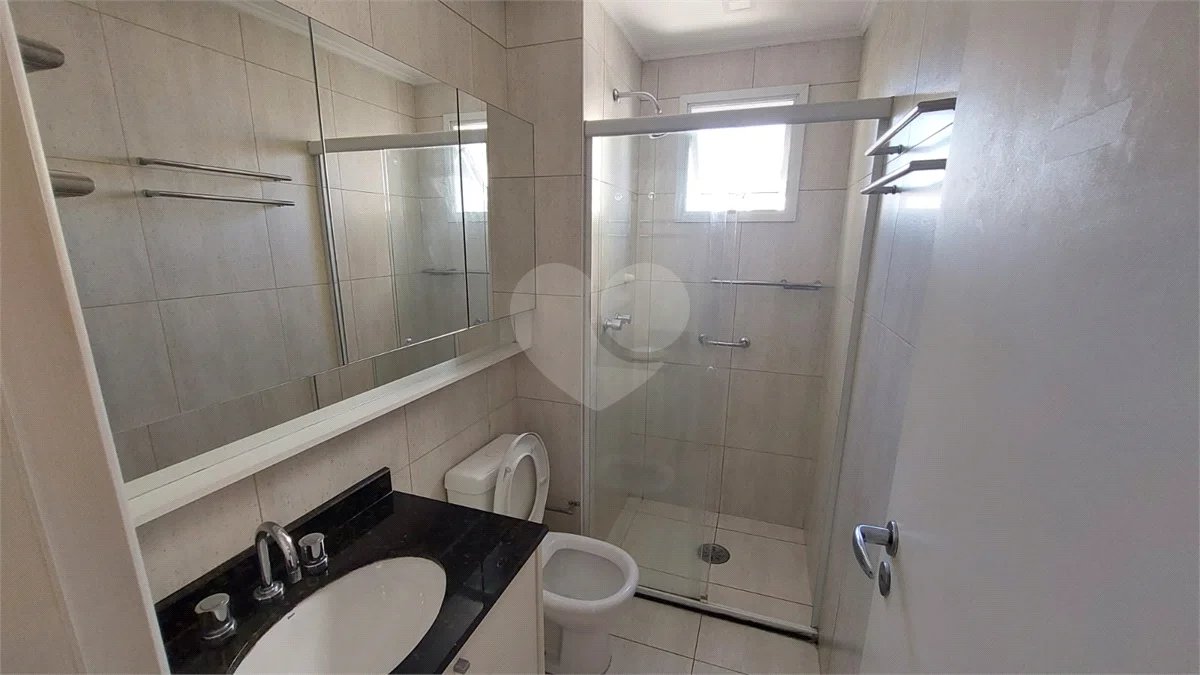 Apartamento de 3 quartos, mobiliado, para locação no Paraíso