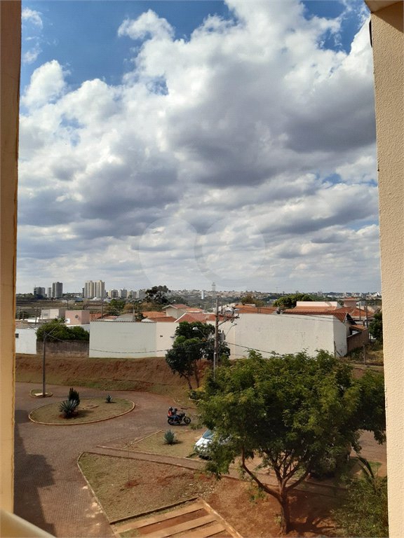 Apartamento no Residencial Jardim das Torres