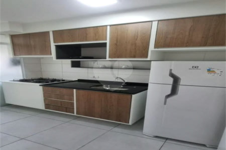 Studio Mobiliado no Alto do Ipiranga – Andar Alto e Vaga para Moto