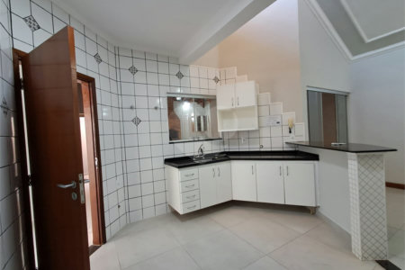 Casa à venda próxima ao SESC com 3 suites