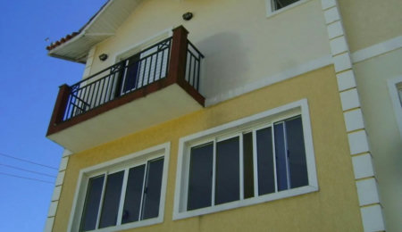 Casa à venda com 3 quartos, sendo 1 suíte,  no condomínio Res Green Ville, São Paulo - SP