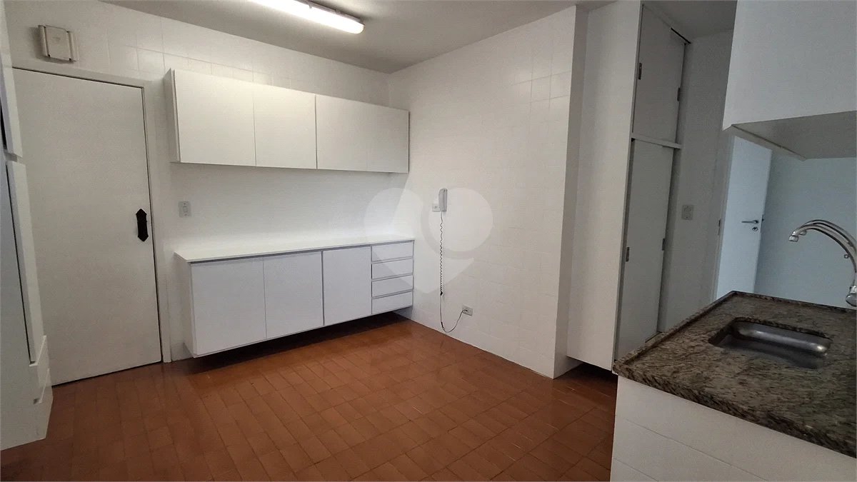 Apartamento para alugar com 2 quartos em Santo Amaro, São Paulo, SP