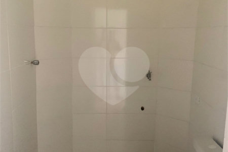 Apartamento disponível para locação no bairro Bela Vista.