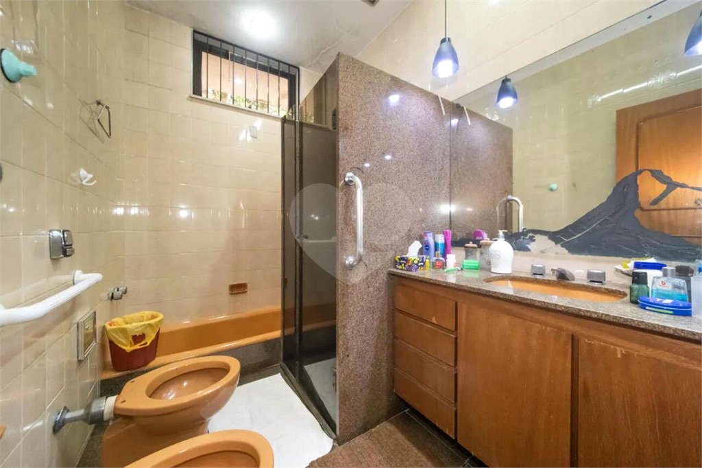 Casa Alto Padrão.Localização excelente. Venha conhecer. Agende uma visita.