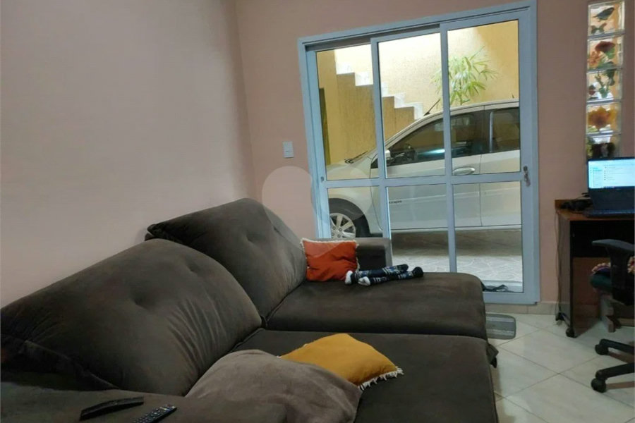 Casa na Vila Prudencia, Pronta para morar.