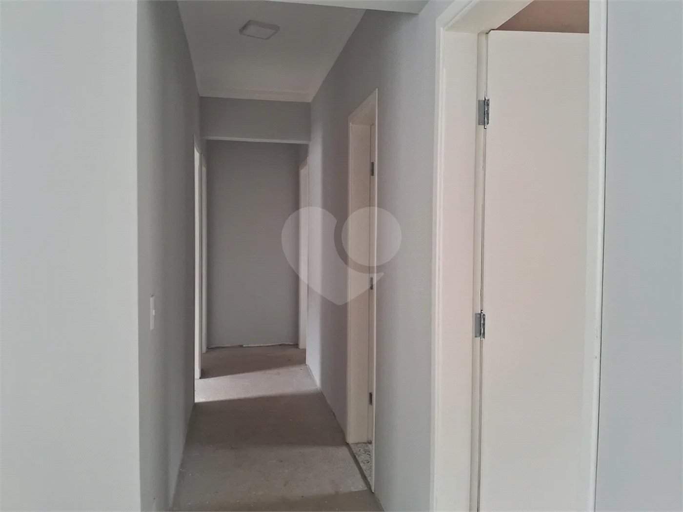 Apartamento à venda com excelente localização - 3 quartos sendo 1 suíte - 1 vaga