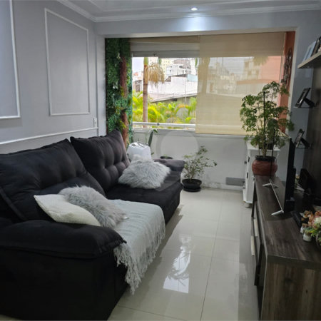 Apartamento de 3 quartos, com garagem, á venda no Cambuci